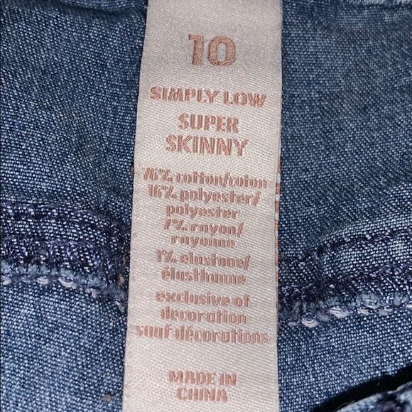 Justice size 10 jeans  - Picture 8 of 8